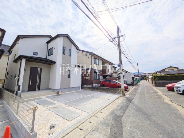 接道状況および現場風景　【福岡市南区警弥郷１丁目】