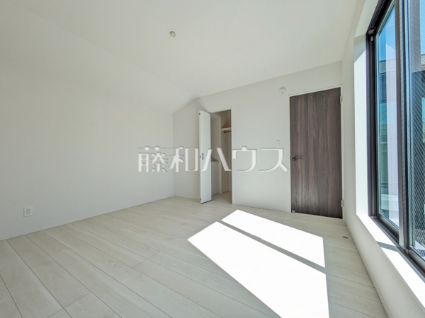 居室　【朝霞市根岸台７丁目】