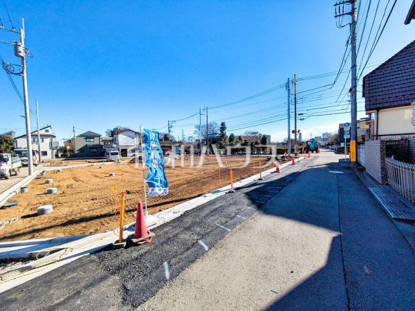 接道状況および現場風景　【西東京市泉町３丁目】