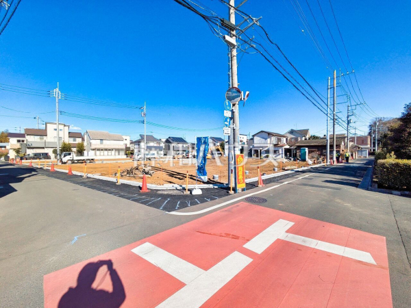 接道状況および現場風景　【西東京市泉町３丁目】