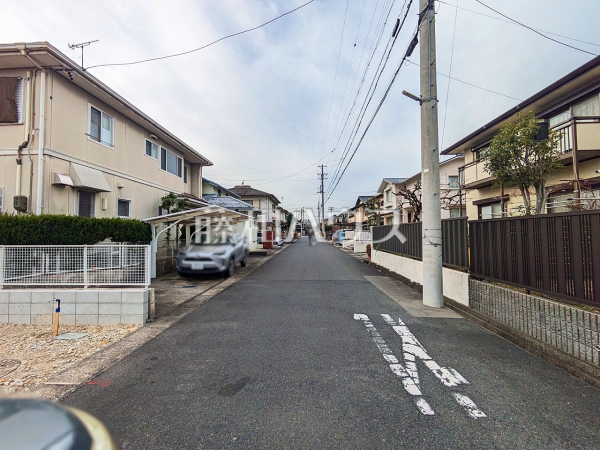 接道状況および現場風景　【小牧市城山５丁目】