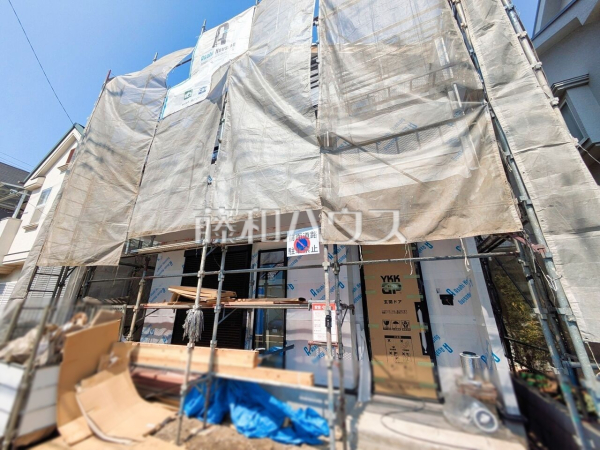 外観　【所沢市大字下安松】10帖超の主寝室は将来的に家族の状況に応じて、4LDKに間取りの変更も可能です。