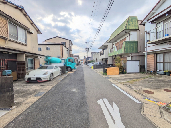 接道状況および現場風景　【名古屋市北区六が池町】