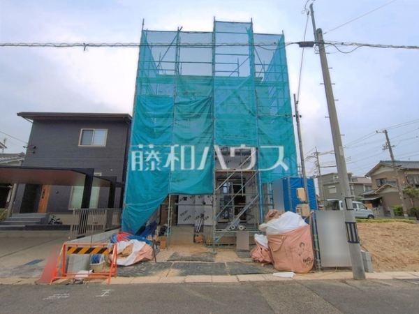接道状況および現場風景　【春日井市関田町２丁目】