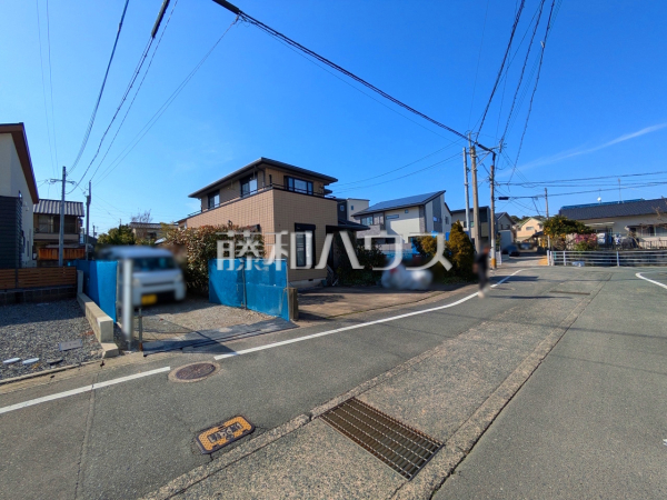 接道状況および現場風景　【福岡市南区老司１丁目】