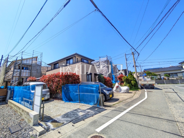 接道状況および現場風景　【福岡市南区老司１丁目】