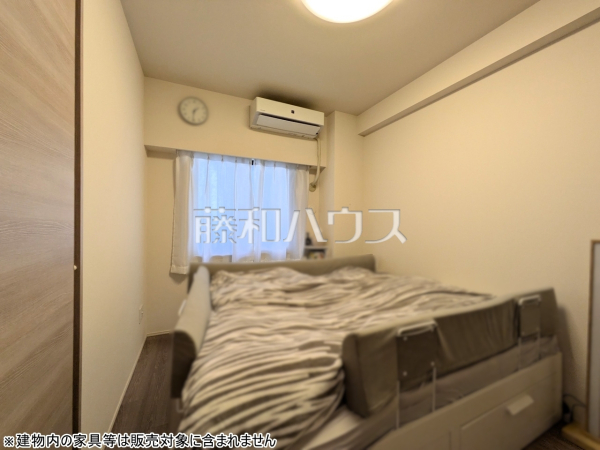 居室　【Brillia City三鷹】