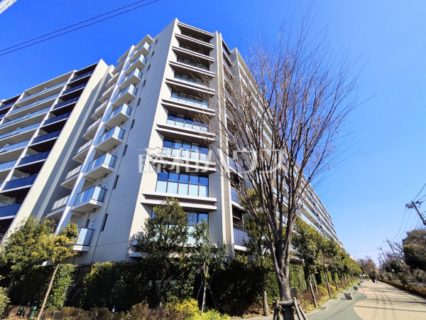 外観　【Brillia City三鷹】