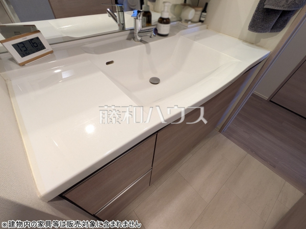 洗面台　【Brillia City三鷹】