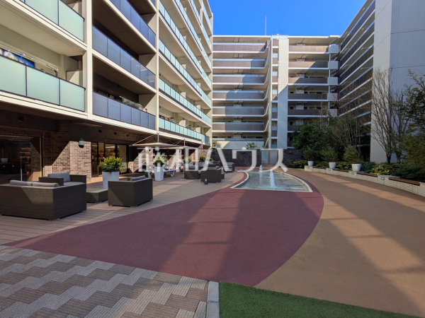 共用部ガーデン　【Brillia City三鷹】