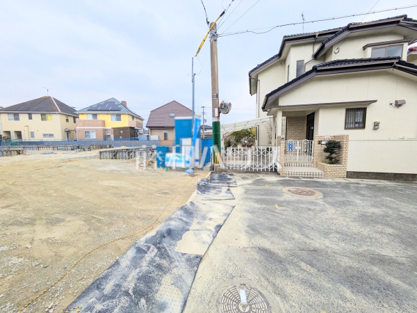 接道状況および現場風景　【福岡市南区鶴田４丁目】