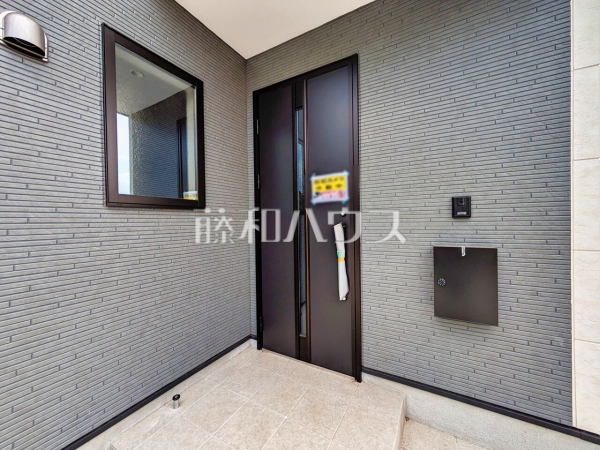 玄関　【所沢市花園１丁目】