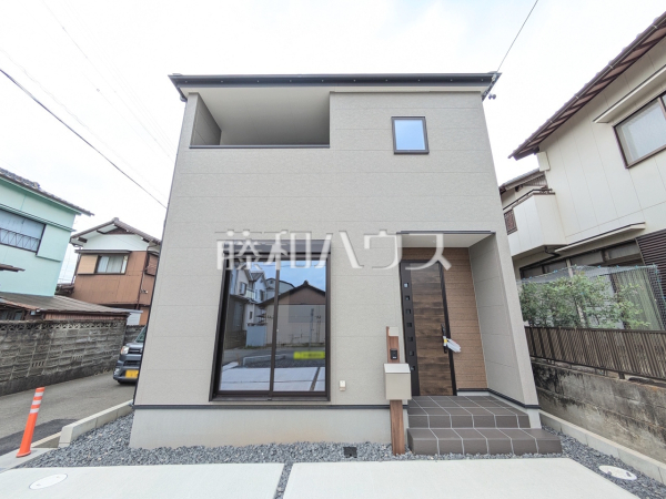 外観　【北名古屋市高田寺出口】