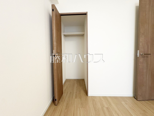 収納　【建六ハイム東久留米】