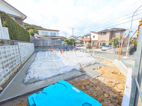 平日のご案内も可能です。お気軽にお問合せ下さいませ。　外観　【福岡市東区若宮３丁目】