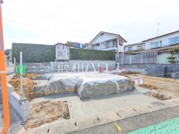 経験豊かなスタッフが分譲地だけでなく学校、スーパー、公園と周辺環境も合わせてご案内致します。　外観　【福岡市東区若宮３丁目】