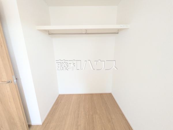 収納　【小牧市古雅４丁目】