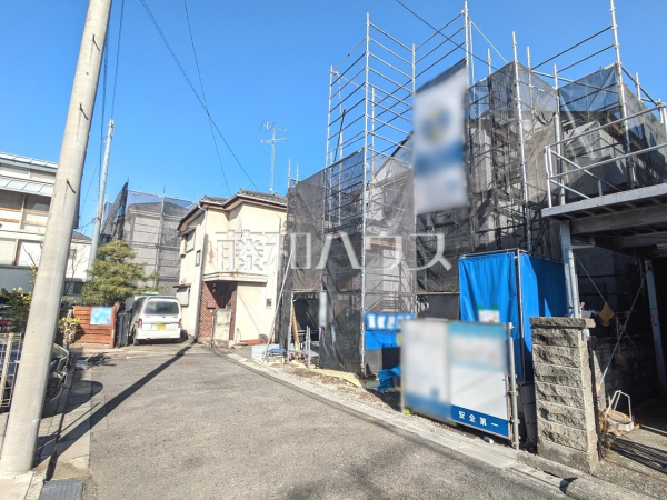接道状況および現場風景　【八王子市元八王子町２丁目】
