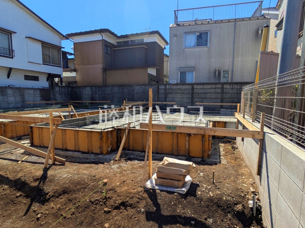 B号棟　外観　【三鷹市新川１丁目】