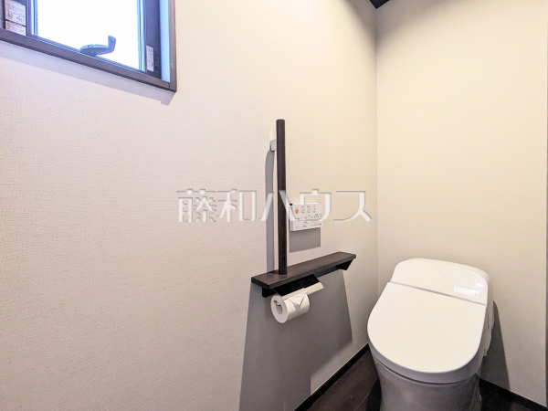 トイレ　【調布市布田５丁目】