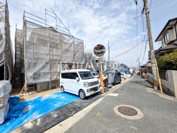 接道状況および現場風景　【福岡市南区鶴田１丁目】