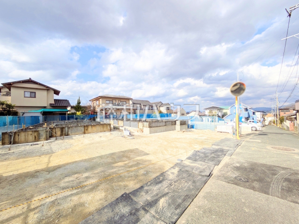 接道状況および現場風景　【福岡市南区鶴田１丁目】