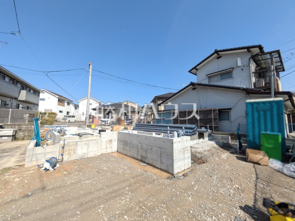 順調に工事が進んでいます。実際の街並みの様子が段々見えて参りました。ぜひ実際に現地をご見学下さいませ。外観　【福岡市南区曰佐１丁目】