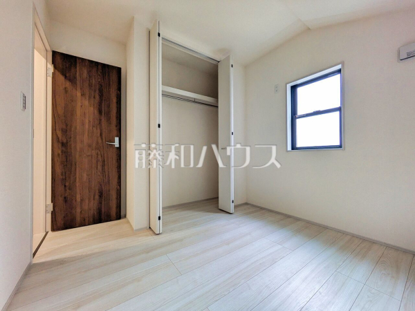 居室　【新座市石神１丁目】