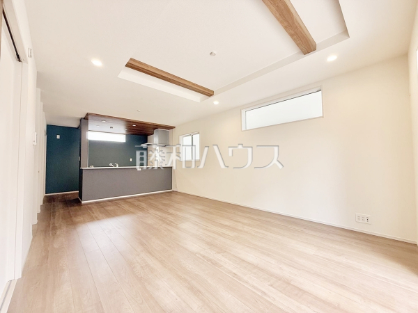 2号棟　リビング　【福岡市南区弥永１丁目】