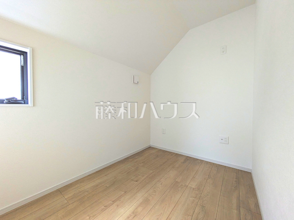 納戸　【西東京市向台町６丁目】