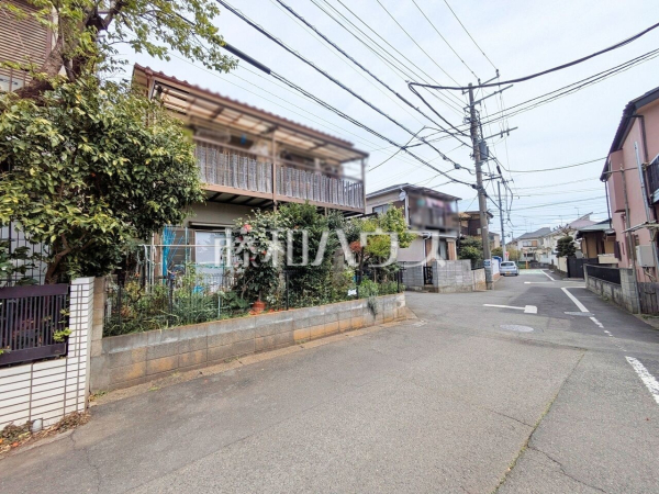 接道状況および現場風景(現況：古屋有)　【西東京市谷戸町３丁目】