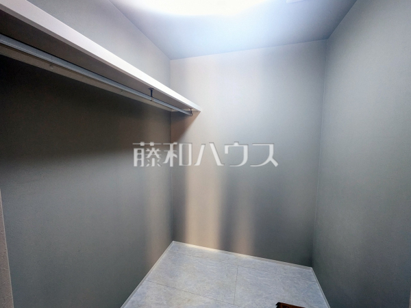 収納　【日野市東豊田１丁目】