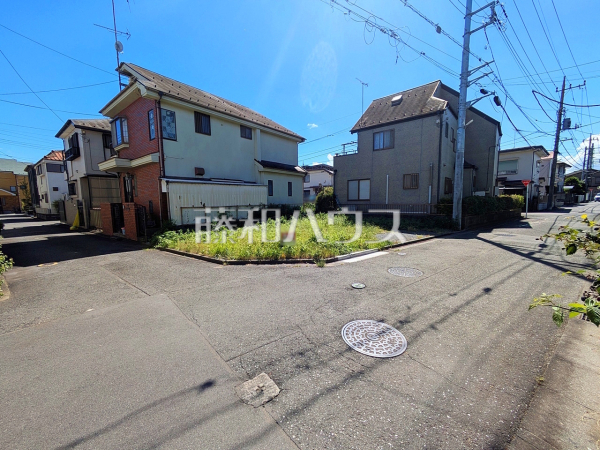 接道状況および現場風景 【東大和市新堀1丁目】 接道状況および現場風景 【東大和市新堀1丁目】