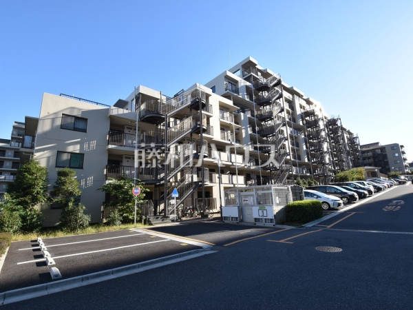 駐車場　【朝日プラザ武蔵野マーテルヒルズ】