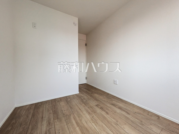 居室　【板橋区栄町】