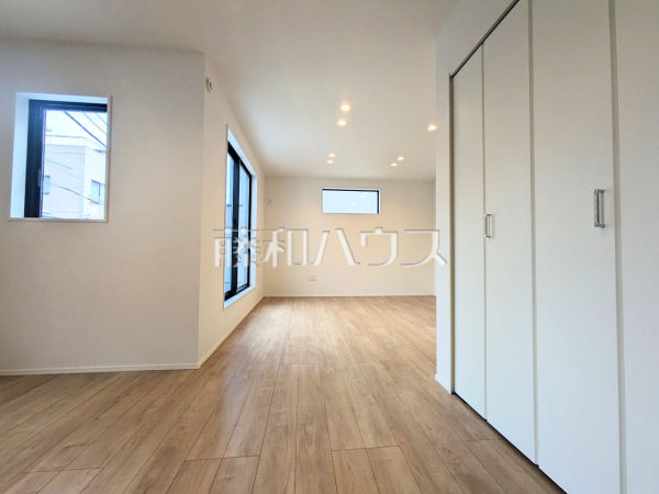 リビング　【板橋区栄町】