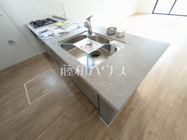 3号棟　キッチン　【八王子市中野町】