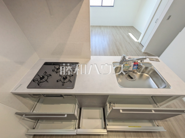 2号棟　キッチン収納　【名古屋市北区山田４丁目】