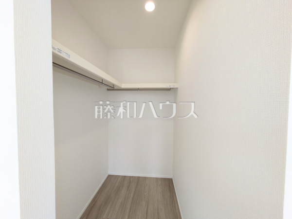 A号棟　ウォークインクローゼット　【福岡市東区青葉７丁目】