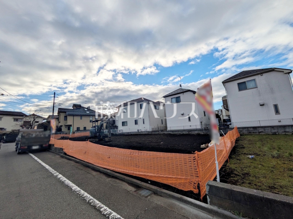 接道状況および現場風景　【調布市東つつじケ丘３丁目】