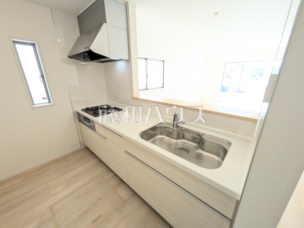 3号棟　キッチン　【うるま市塩屋】