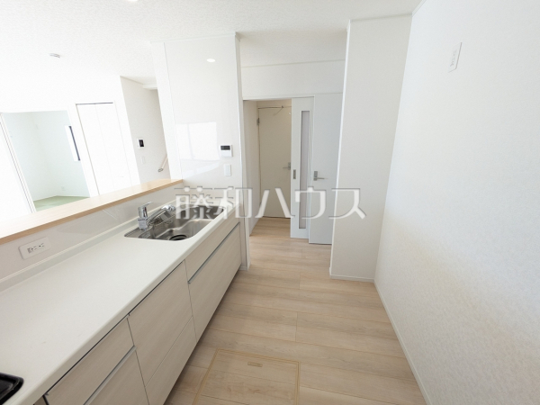 3号棟　キッチン　【うるま市塩屋】