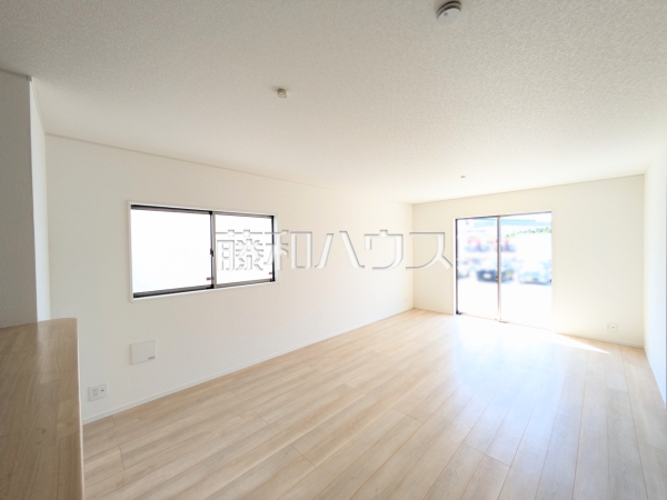 3号棟　リビング　【うるま市塩屋】