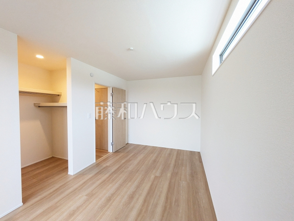 2号棟　居室　【南城市玉城字糸数】