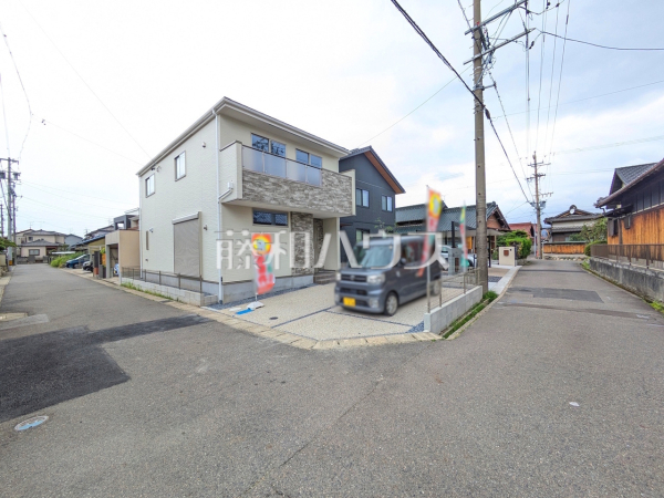 接道状況および現場風景　【北名古屋市鹿田南蒲屋敷】