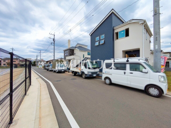 接道状況および現場風景　【所沢市大字北秋津】