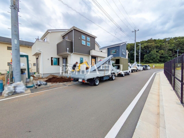 接道状況および現場風景　【所沢市大字北秋津】