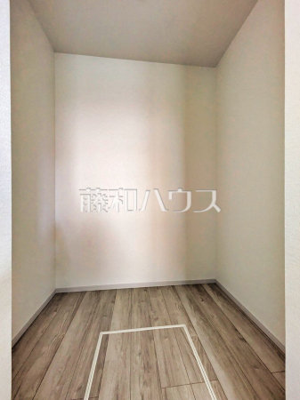 収納　【東村山市秋津町５丁目】