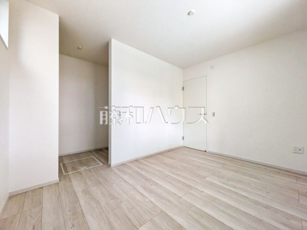 居室　【東村山市秋津町５丁目】