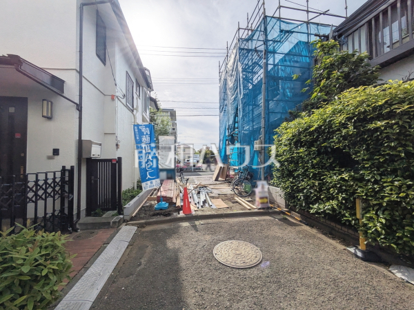 接道状況および現場風景　【三鷹市井口５丁目】